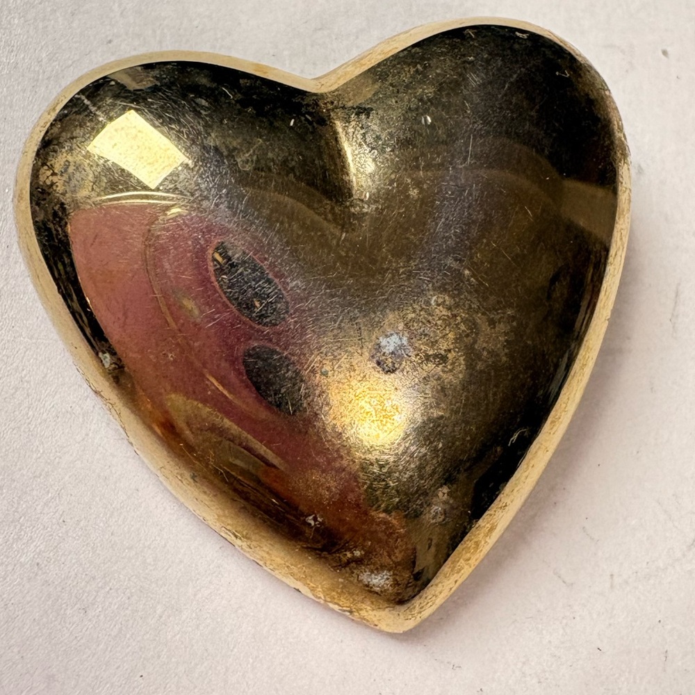 Vintage Gold-Toned small Heart Brooch